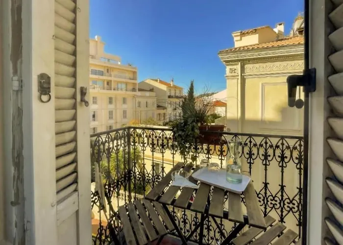 - 41rp Apartman Cannes